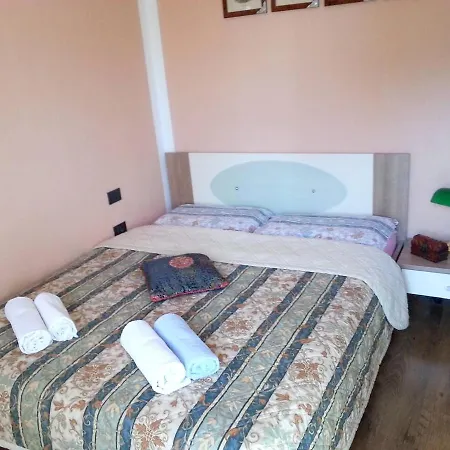 2 Bedrooms At 3 Km Away From The Apartment *